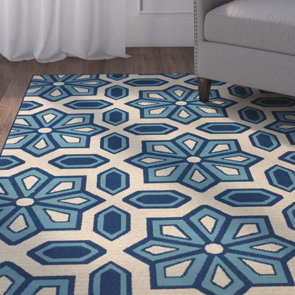 Eldridge Ivory/Blue Indoor/Outdoor Area Rug by Three Posts