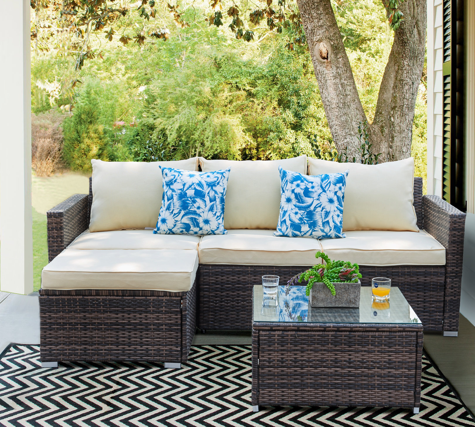 living room lounge chair