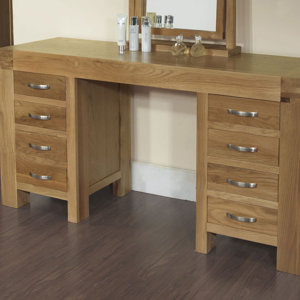 Schminktisch von Hazelwood Home