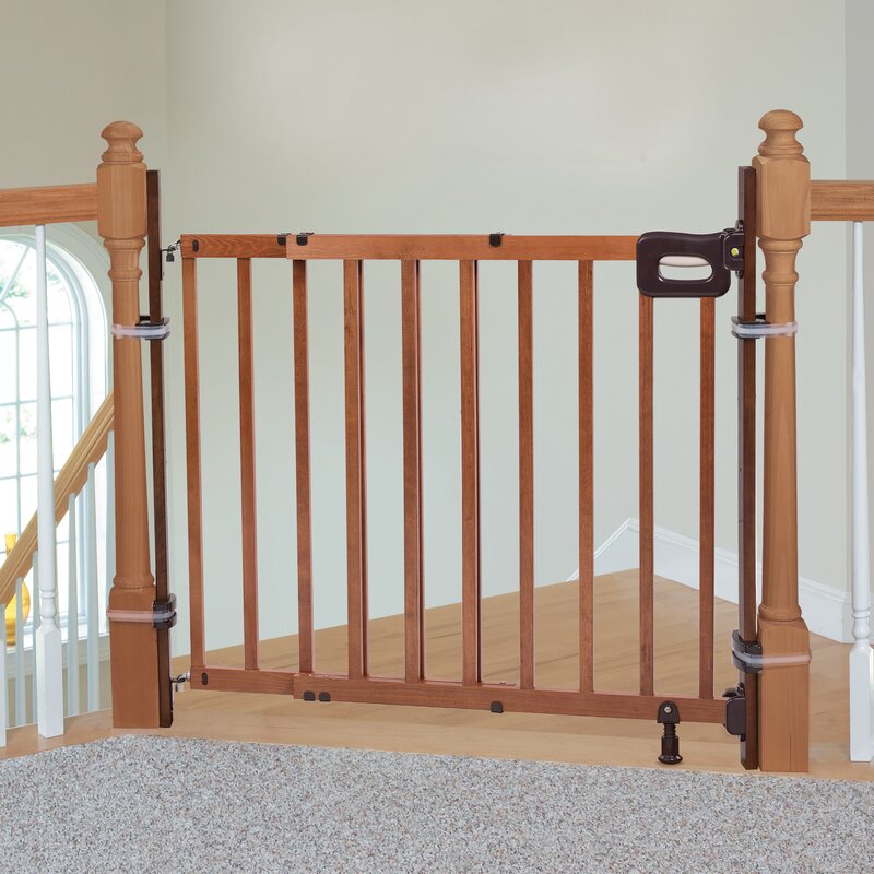 banister and stair wood gate