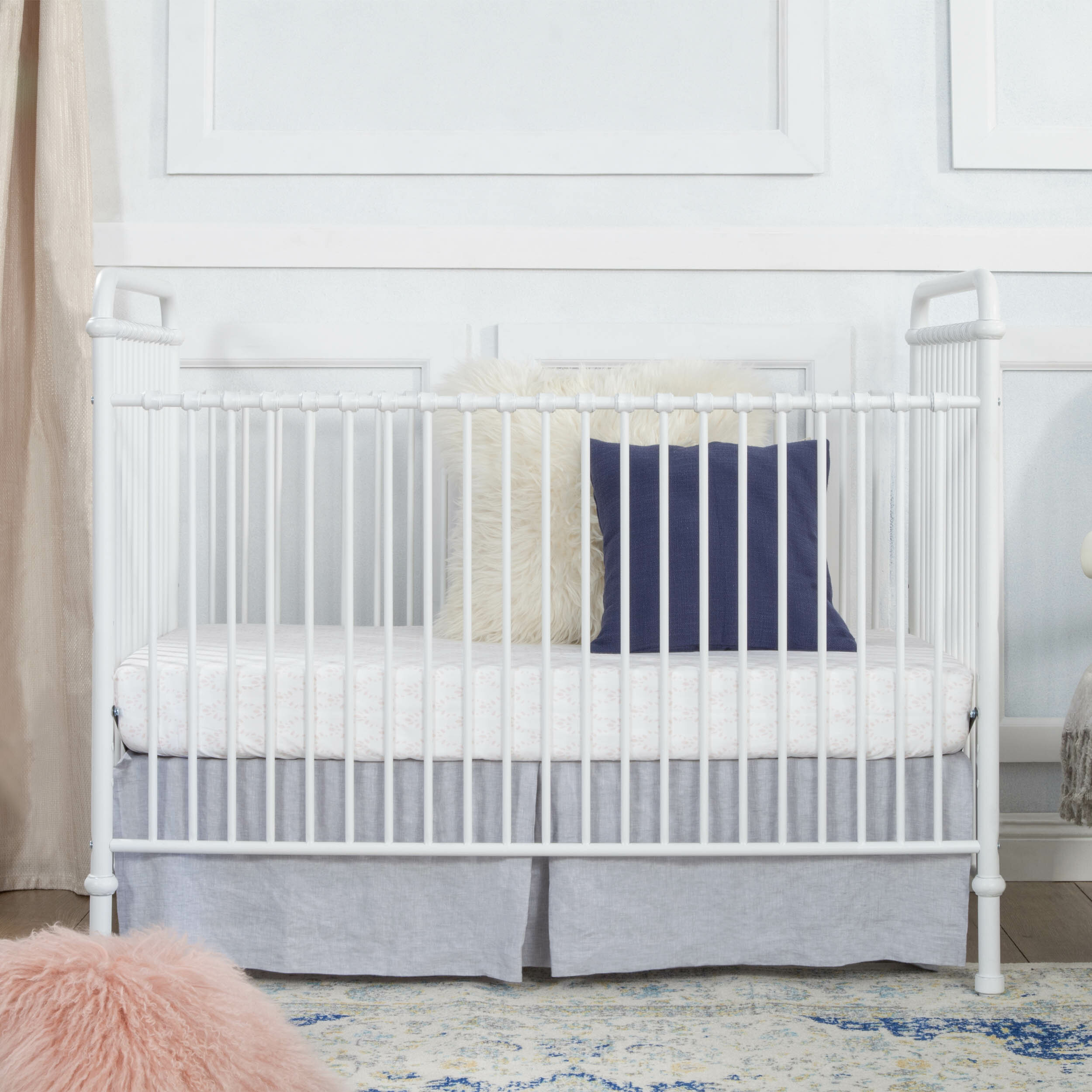 Million Dollar Baby Classic Abigail 3 In 1 Convertible Crib