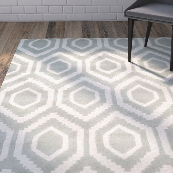Wilkin Hand-Tufted Gray/Ivory Area Rug by Wrought Studio