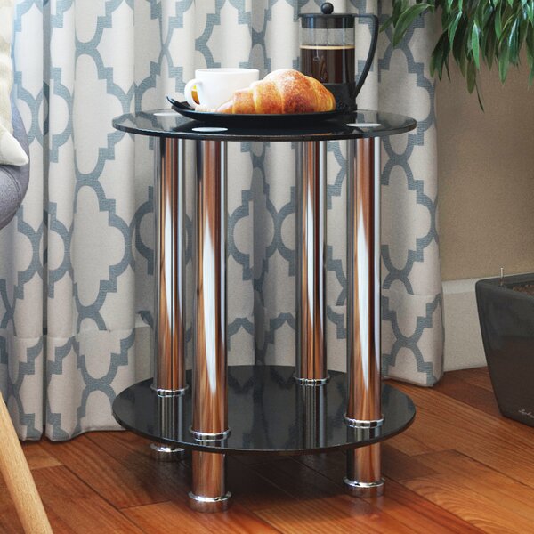 Review Hildeburg Round End Table