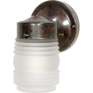Goldenrod Traditional 1-Light Outdoor Sconce