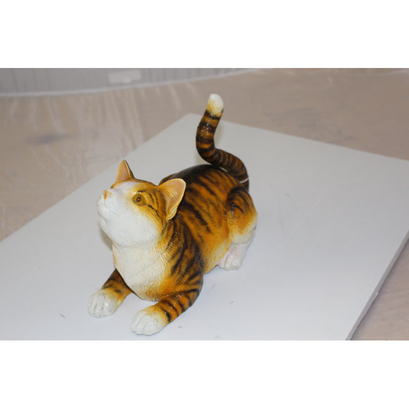 porcelain cat statue