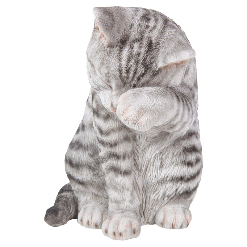 Hi Line Gift Ltd Tabby Cat American Shorthair Washing Statue