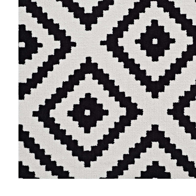 Ivy Bronx Shaunda Abstract Diamond Black White Area Rug Wayfair Shaunda Abstract Diamond Black White Area Rug