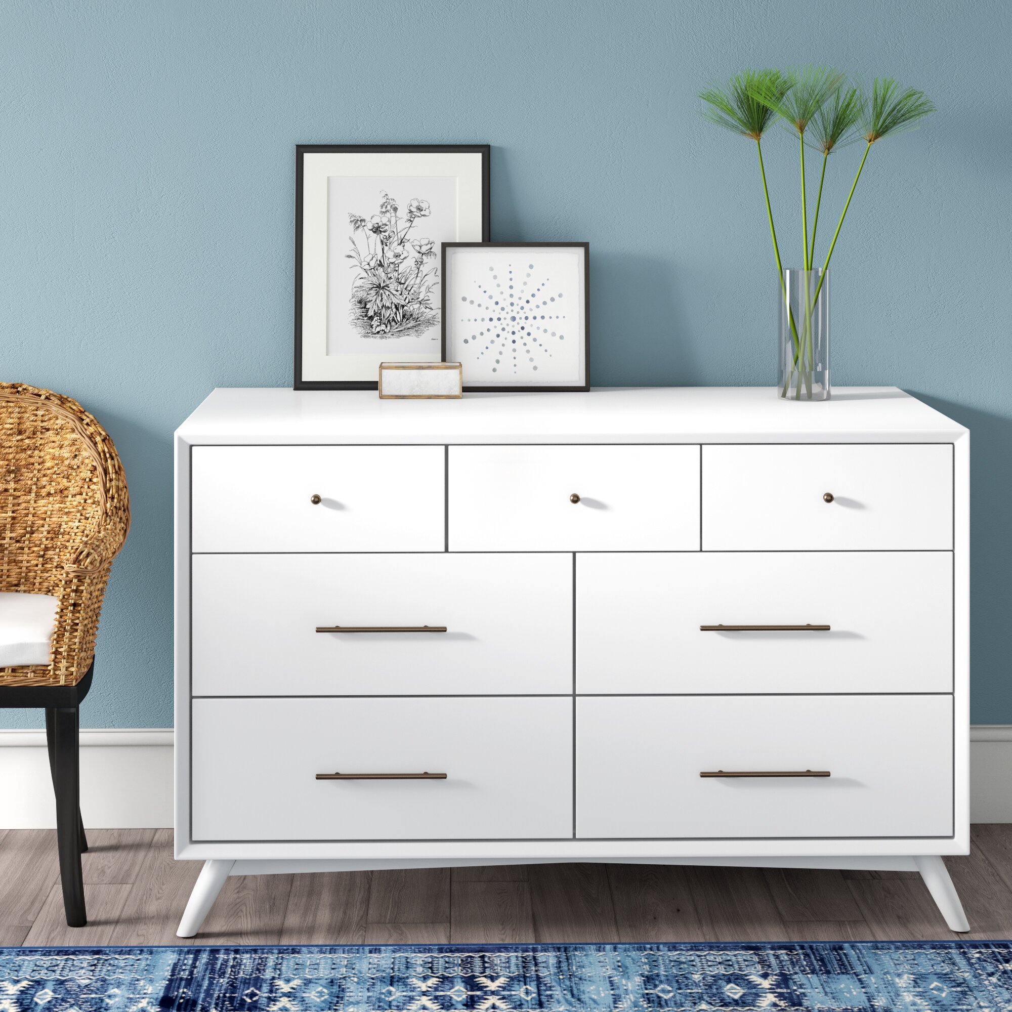 Yelena 7 Drawer Dresser