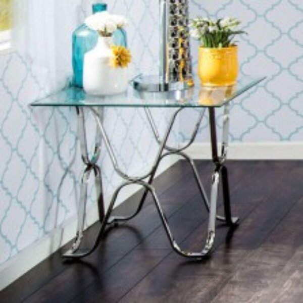 Robertsdale End Table By House Of Hampton