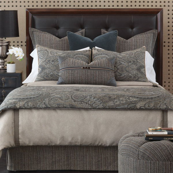Reign Duvet Cover Collection