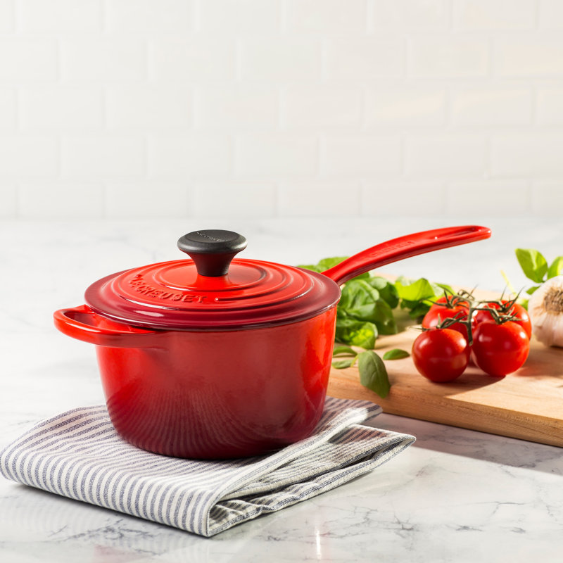 Le Creuset Enameled Cast Iron Signature Saucepan with Lid & Reviews