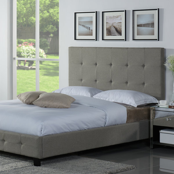 Tiara Upholstered Platform Bed by Latitude Run