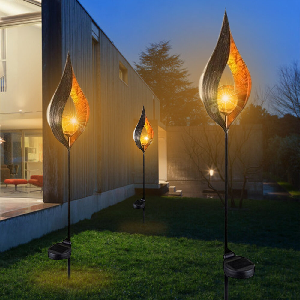 Outdoor LED Solar Light Garden Crackle Glass Globe Stake Lights Waterproof Decor 