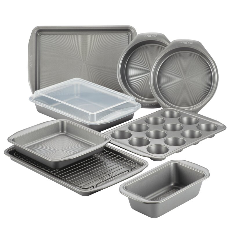 The 11 Best Bakeware Sets Of 2024