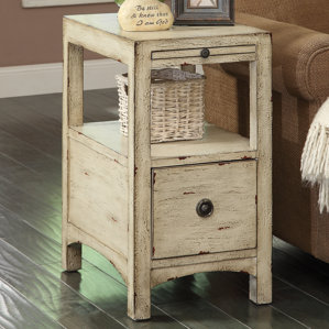 Carolina Preserves End Table With Stor..