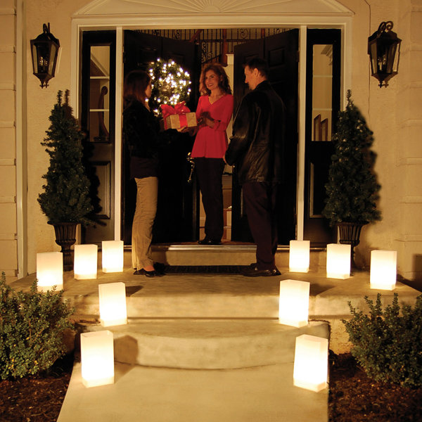 Flameless LumaLite 6 Light Luminary by Luminarias
