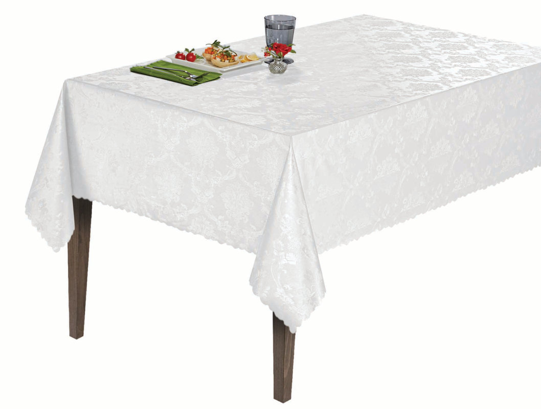 Berrnour Home Essential Vinyl Damask Design Indoor/Outdoor Tablecloth