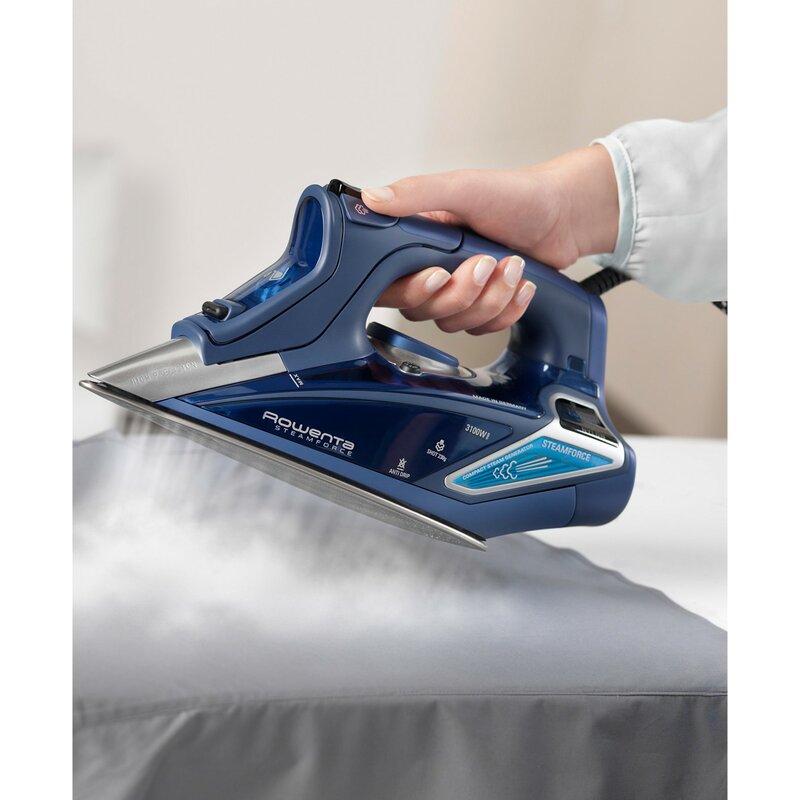 9 Best Clothes Irons in 2022 - Best Clothing Iron