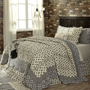 Aurelia Quilt Collection