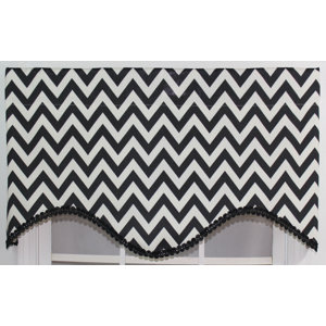 Rambling Cornice 50″ Curtain Valance