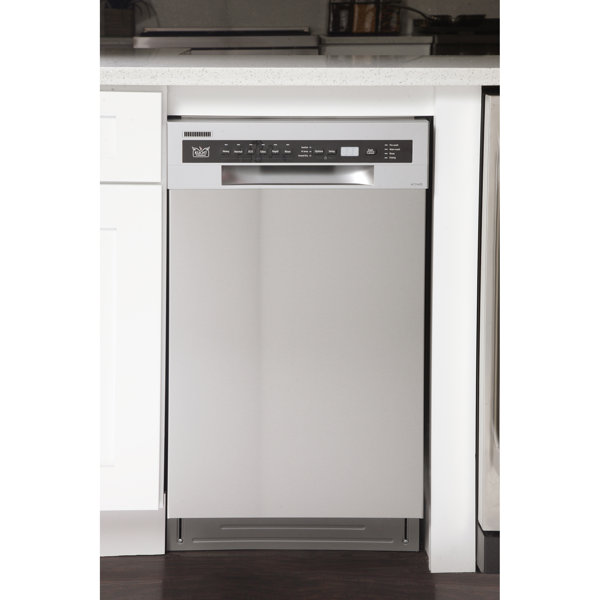 Professional 18 46 dBA Built-In Dishwasher by Kucht| @ $830.00