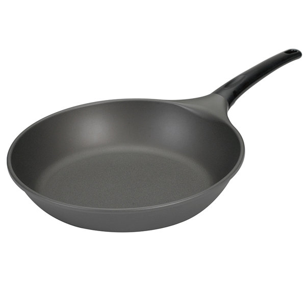 Pro Cast 12 Sauté Skillet by Nordic Ware