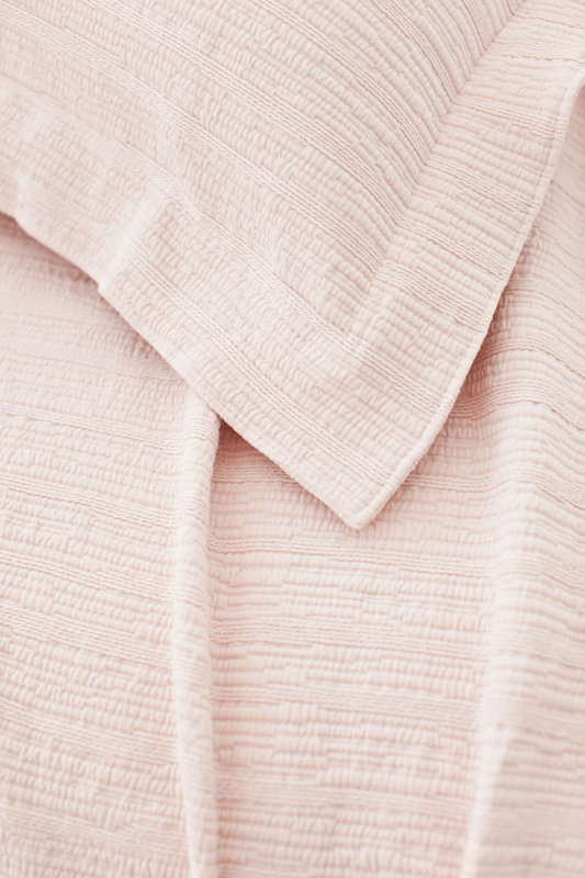 Hardwood Matelassé Coverlet Collection