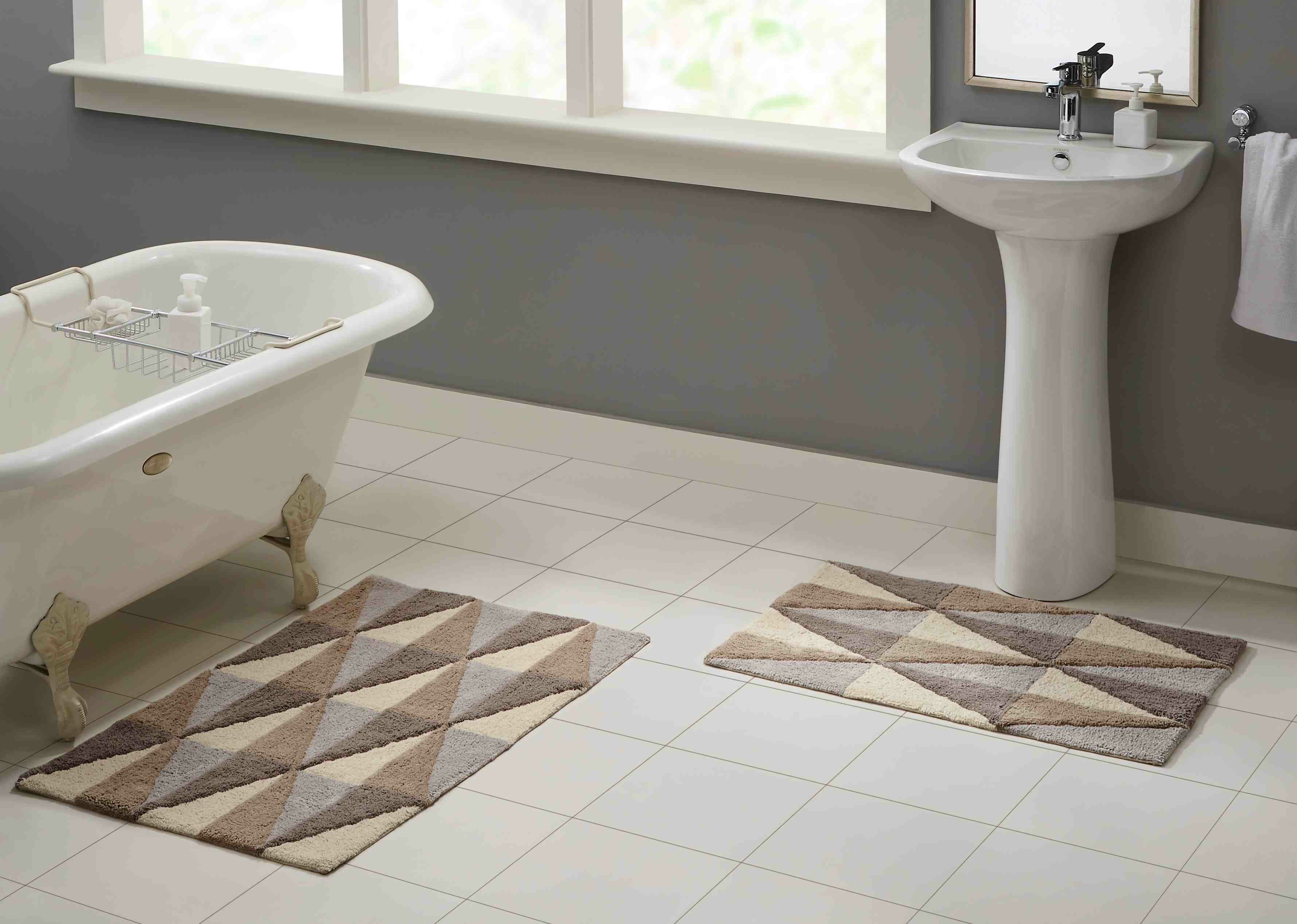 Brayden Studio Chevery Rectangle 100 Cotton Geometric 2 Piece Bath Rug Set Wayfair