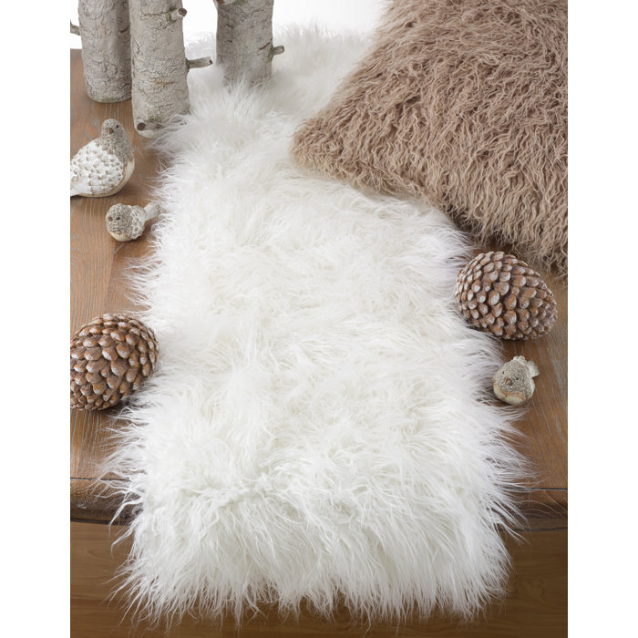 Rosdorf Park Pataskala Faux Fur Table Runner Reviews Wayfair Ca Rosdorf Park Pataskala Faux Fur Table