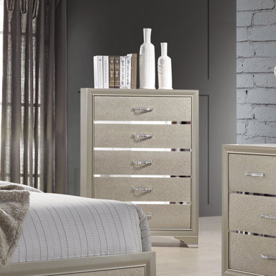 Mcafee 5 Drawer Chest Rosdorf Park