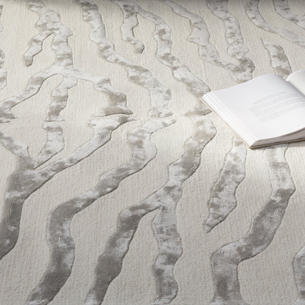 Dodgson Hand-Tufted Gray/Ivory Area Rug by Mercer41
