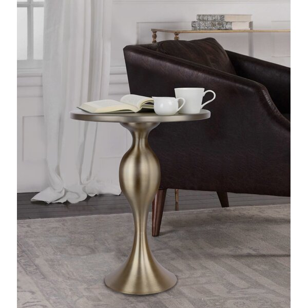 Cherlyn End Table By Ivy Bronx