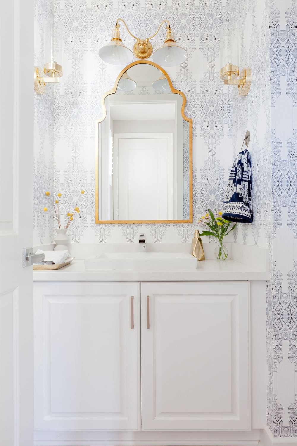 10 Can T Miss Bathroom Lighting Ideas Wayfair