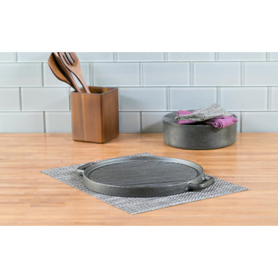 Basic Essentials 12" Round Reversible Grill Pan Basic Essentials