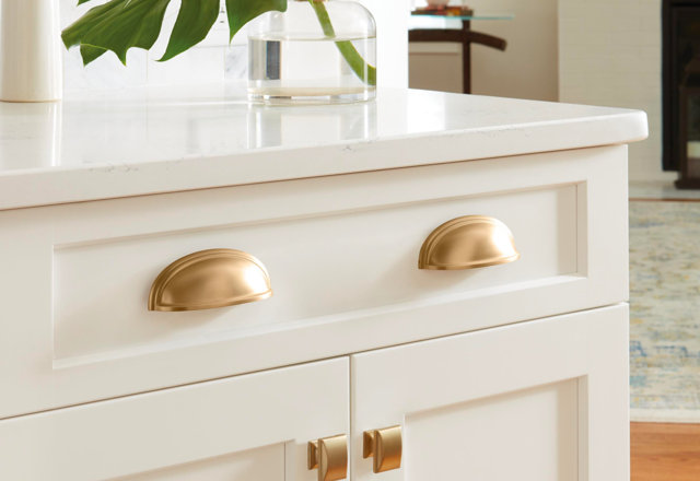 Top Cabinet & Drawer Pulls