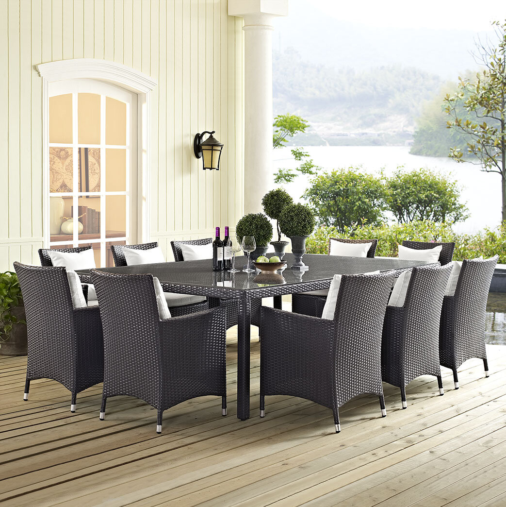 outdoor dinner set