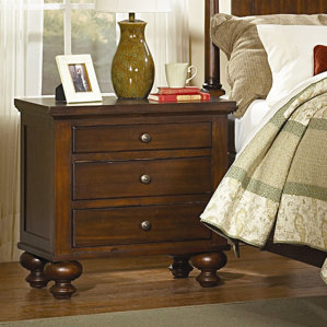 Dunrobin 3 Drawer Bachelor's Chest by Darby Home Co