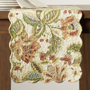 Karmen Table Runner