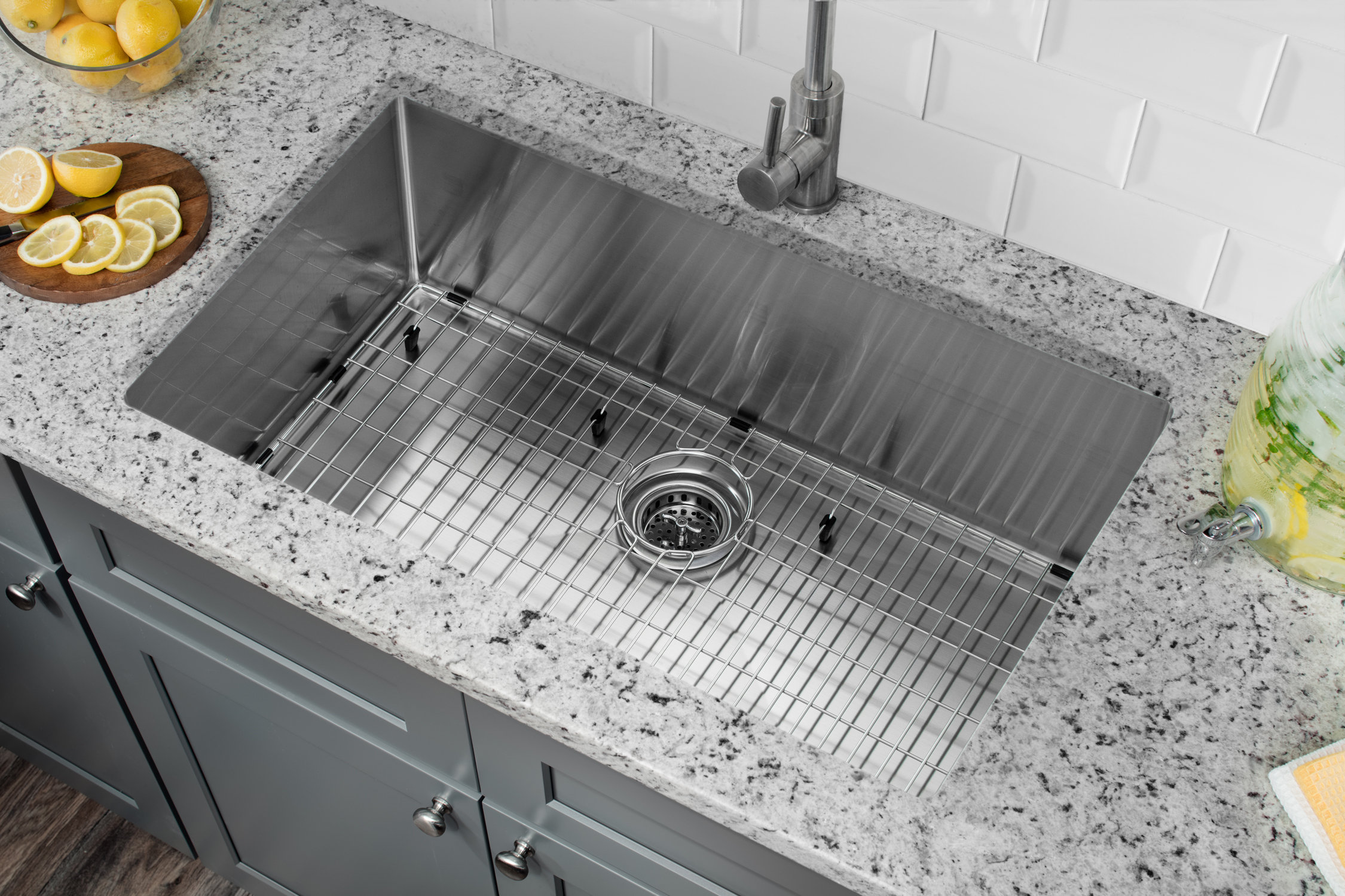Soleil Radius 16 Gauge Stainless Steel 32 X 19 Single Bowl Undermount Kitchen Sink Reviews Wayfair