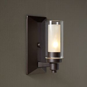 Gramercy 1-Light Armed Sconce