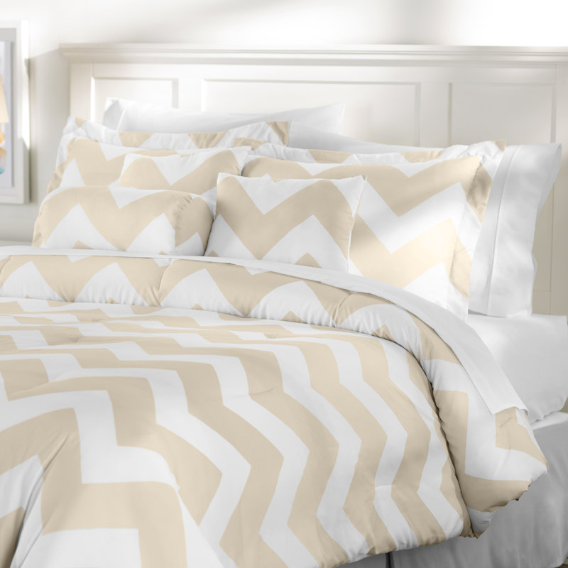 Wayfair Basics™ Wayfair Basics 7 Piece Chevron Comforter Set & Reviews