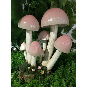 Mushrooms with Warm White Solar Light Statue