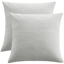 23 inch pillow insert