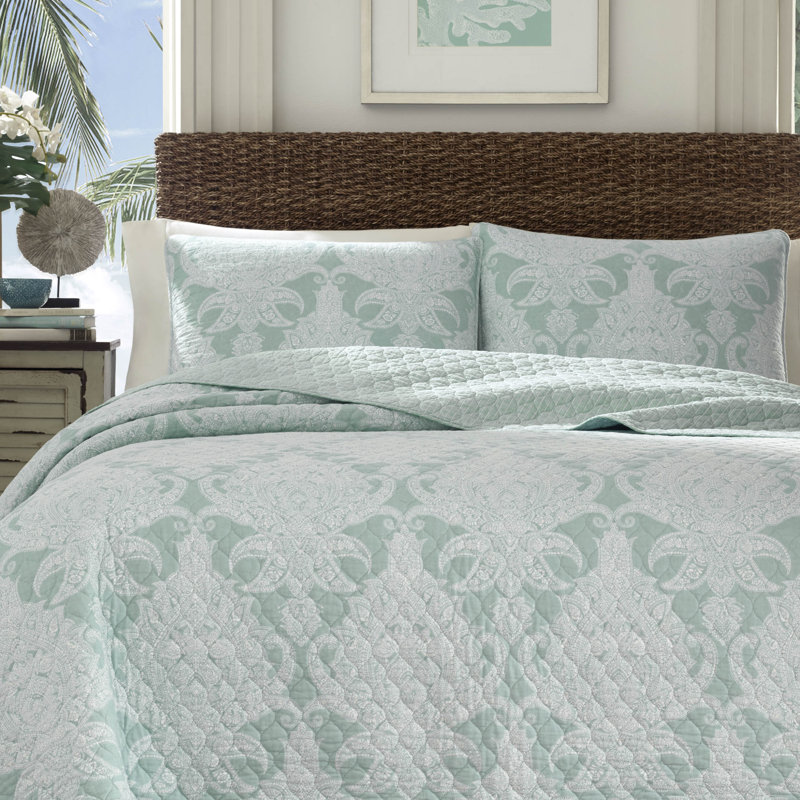 Pineapple Cape Harbor Reversible Quilt Set by Tommy Bahama Bedding