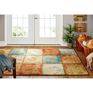 Aftonshire Red/Blue Area Rug
