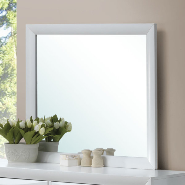 Medford Rectangular Dresser Mirror by Latitude Run