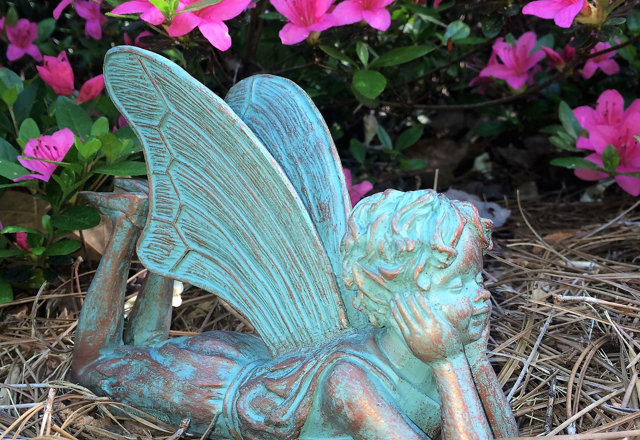 Our Best Garden Statue Deals