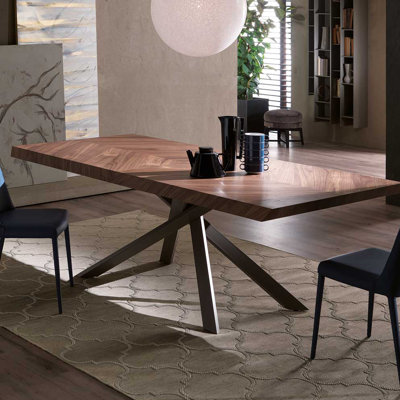 Quadron Dining Table YumanMod