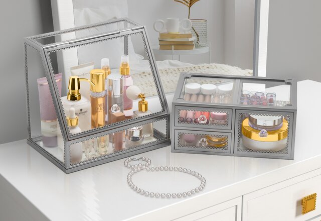 5-Star Makeup Organizers