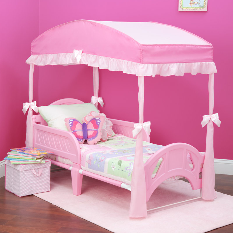 little girl toddler bed